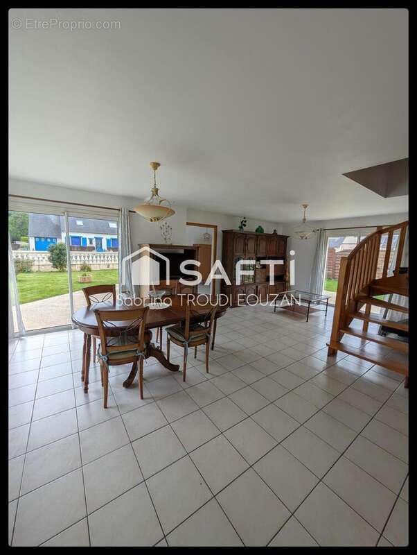 Photo 6 - Maison à PLOUNEVEZ-QUINTIN