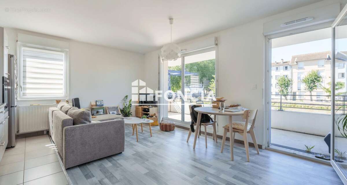 Appartement 3 pieces -terrasse - parking - photo 6
