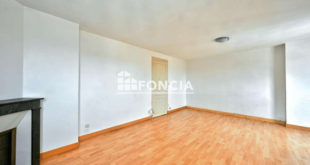 Appartement à MANTES-LA-JOLIE