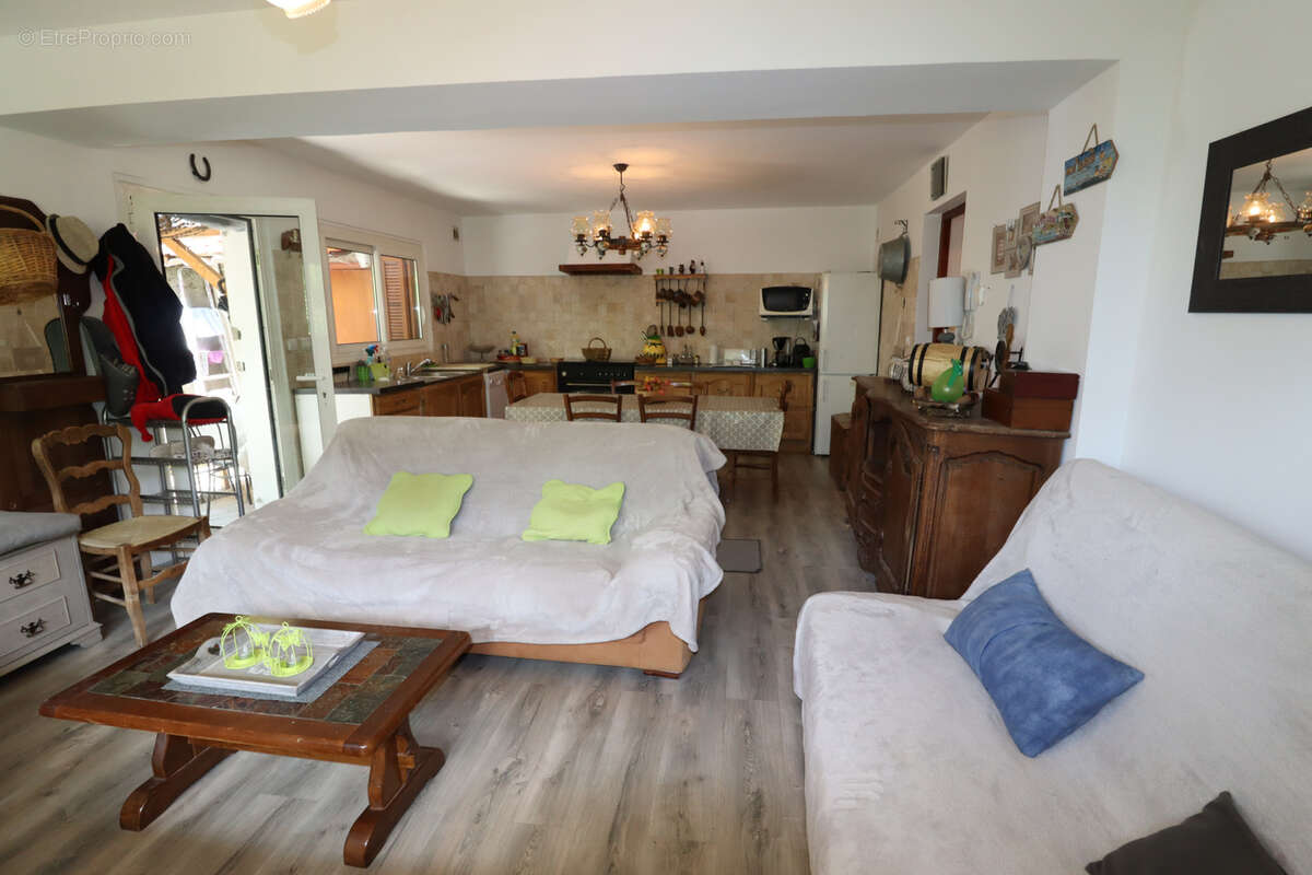 Appartement à VILLARS-COLMARS