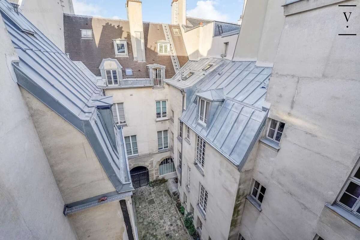 4° - proche quais de seine - duplex en dernier etage - photo 7