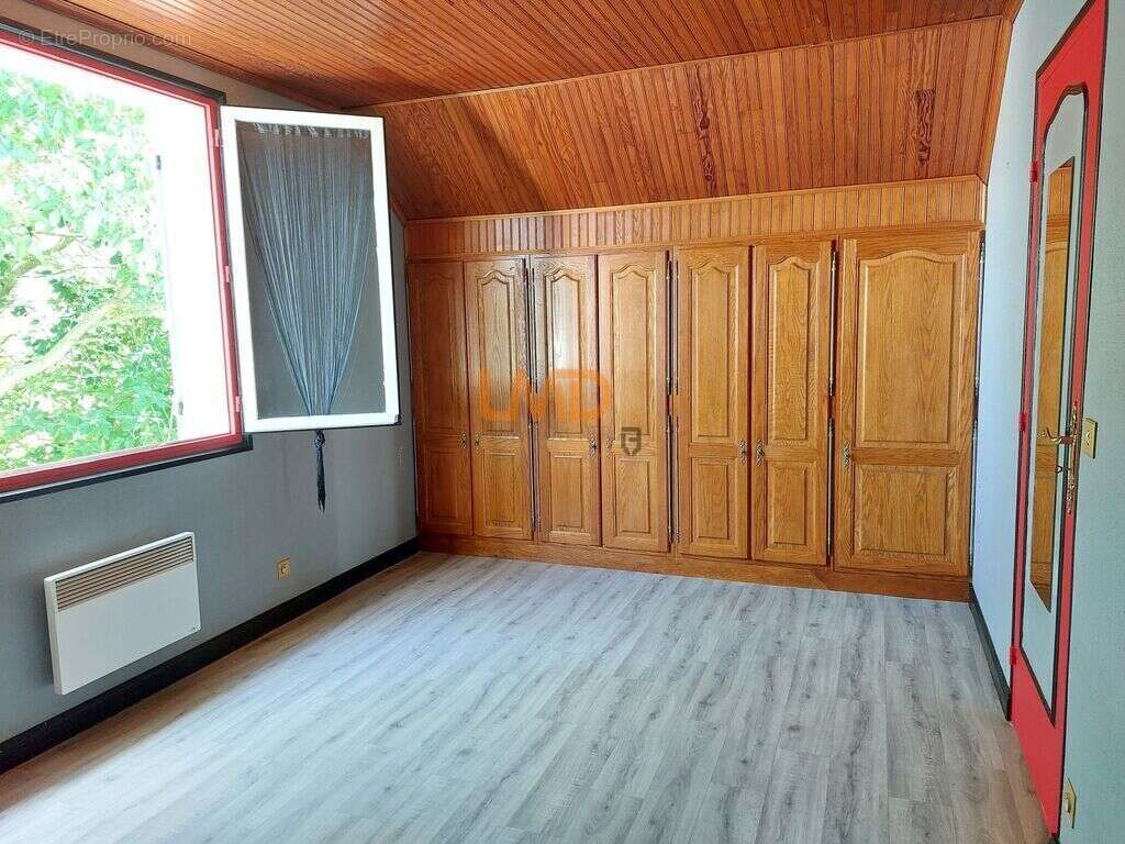 Bray sur Seine, maison 3 chambres avec sous-sol total et Piscine - photo 14