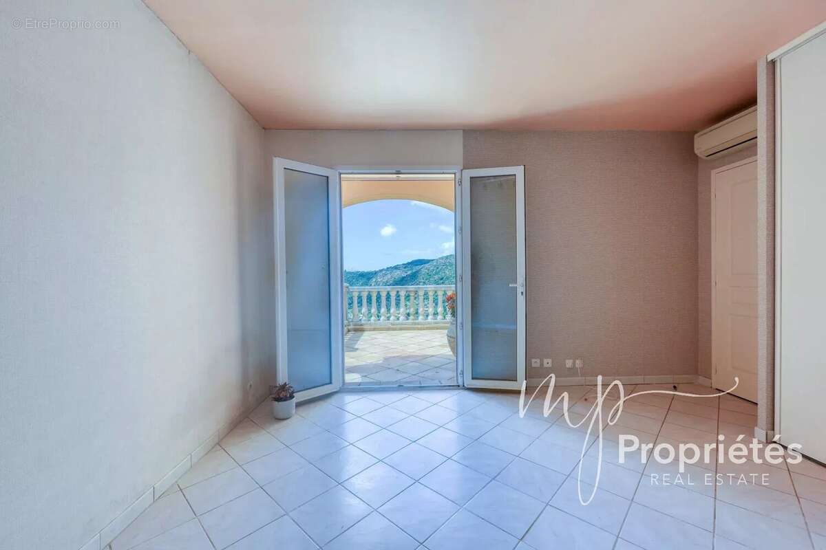 Maison à LE LAVANDOU