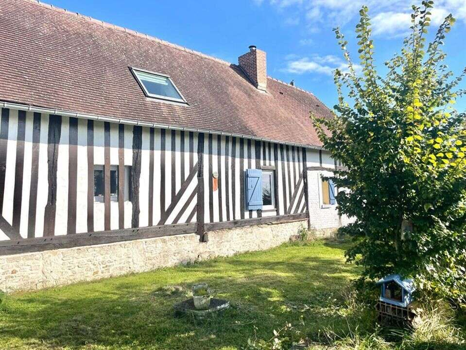 Maison à SAINT-GEORGES-EN-AUGE