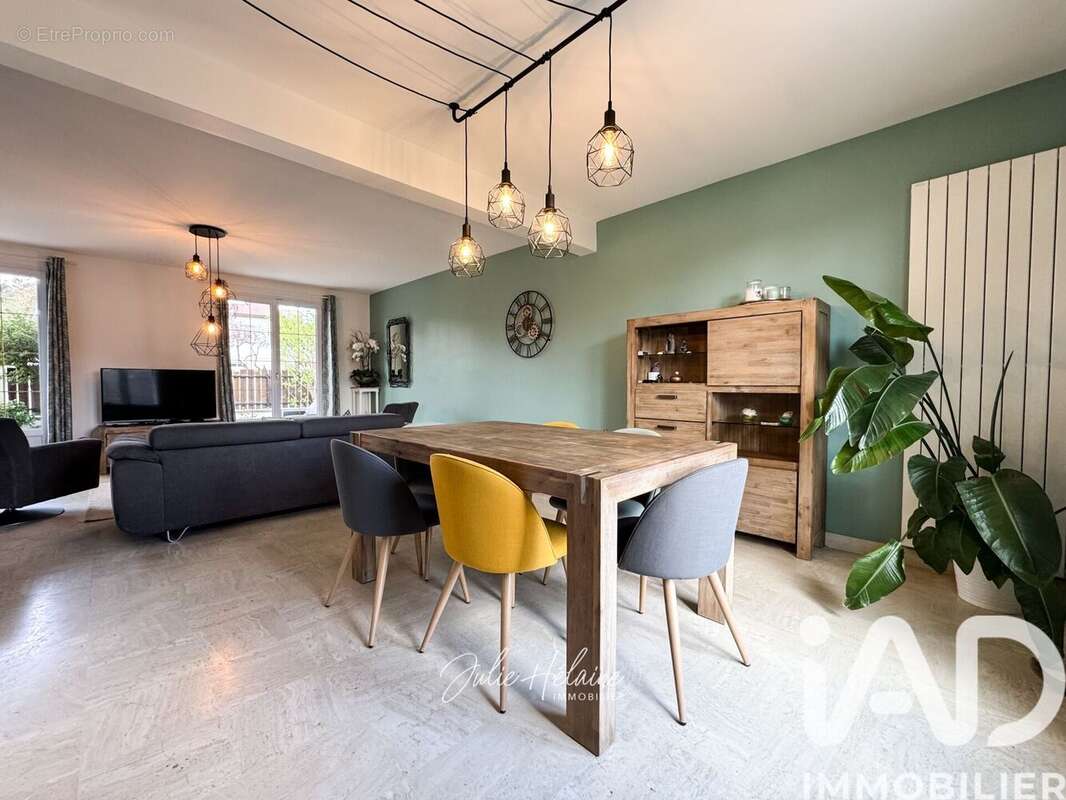 Photo 3 - Maison à BEYNES