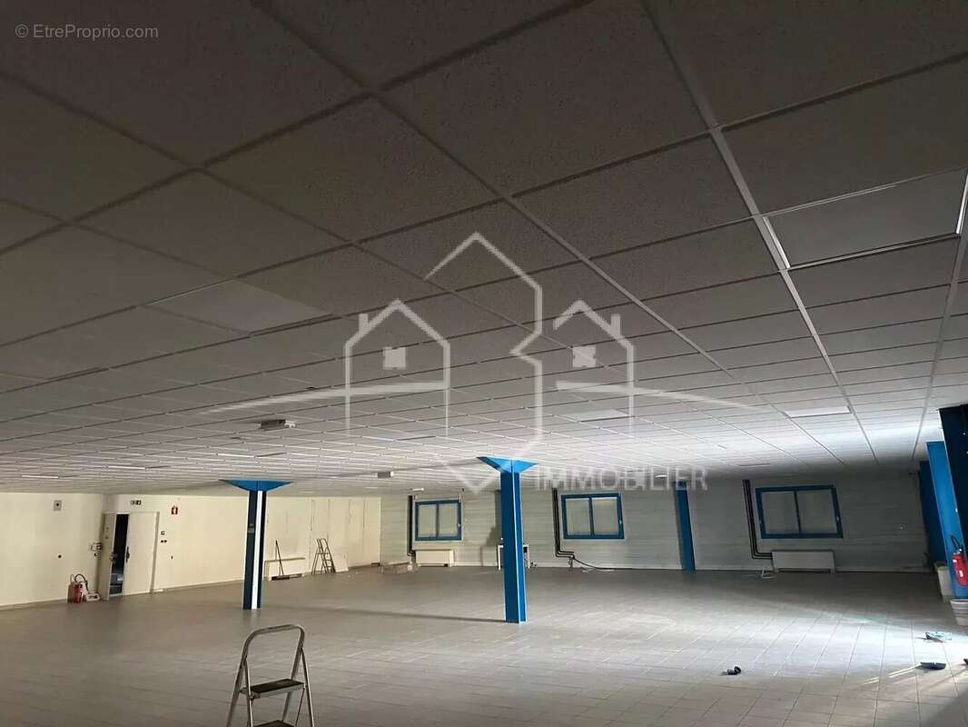 Commerce à BEAUREPAIRE