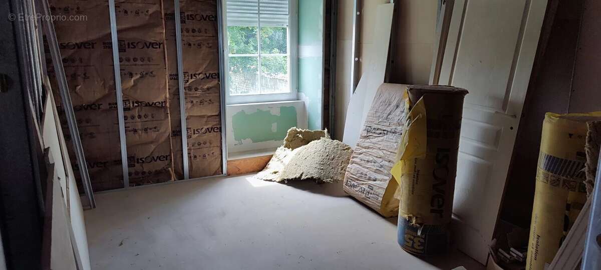 Maison Charentaise à rénover avec plusieurs dépendances et un grand jardin - photo 13