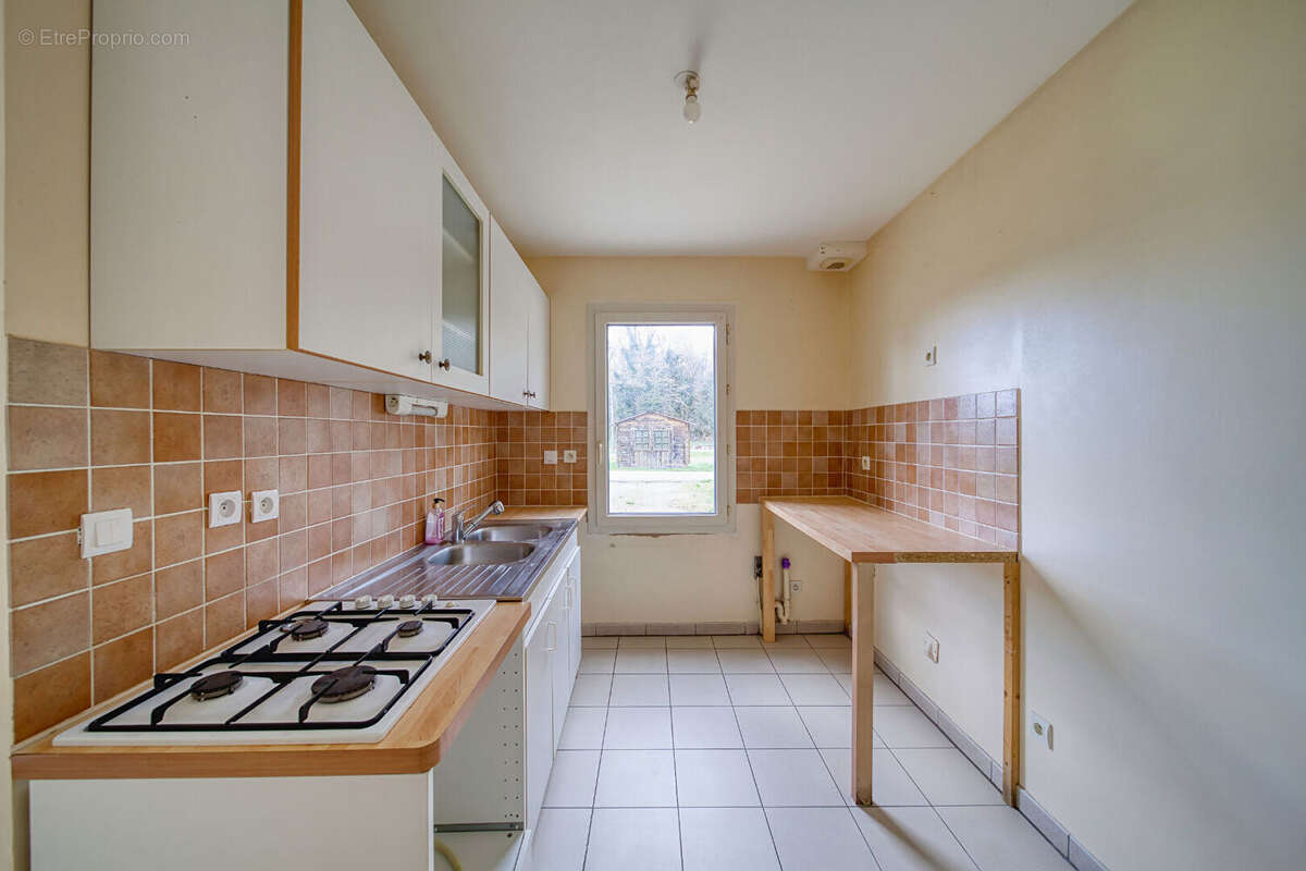 Maison à MIRIBEL-LES-ECHELLES