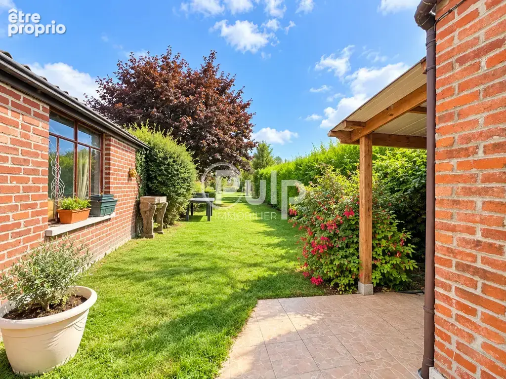 Maison individuelle 105 m² - 3 chambres - Jardin exposé sud-ouest - Garage et dépendance - photo 11