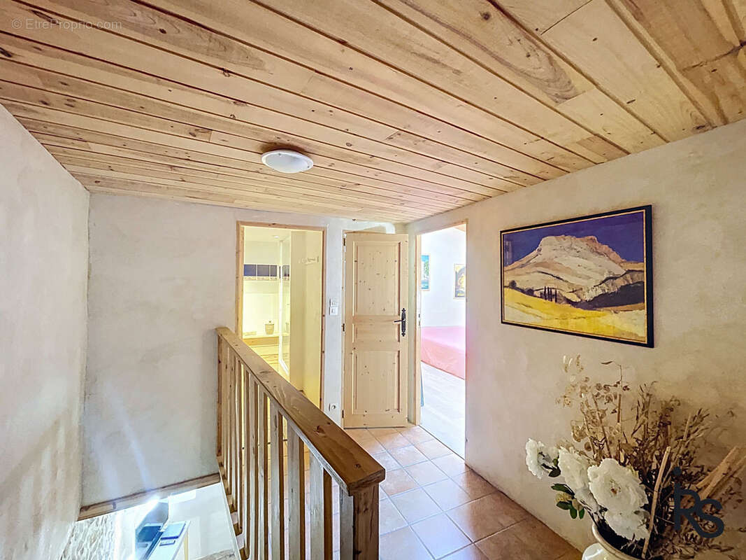 Maison à LARGENTIERE