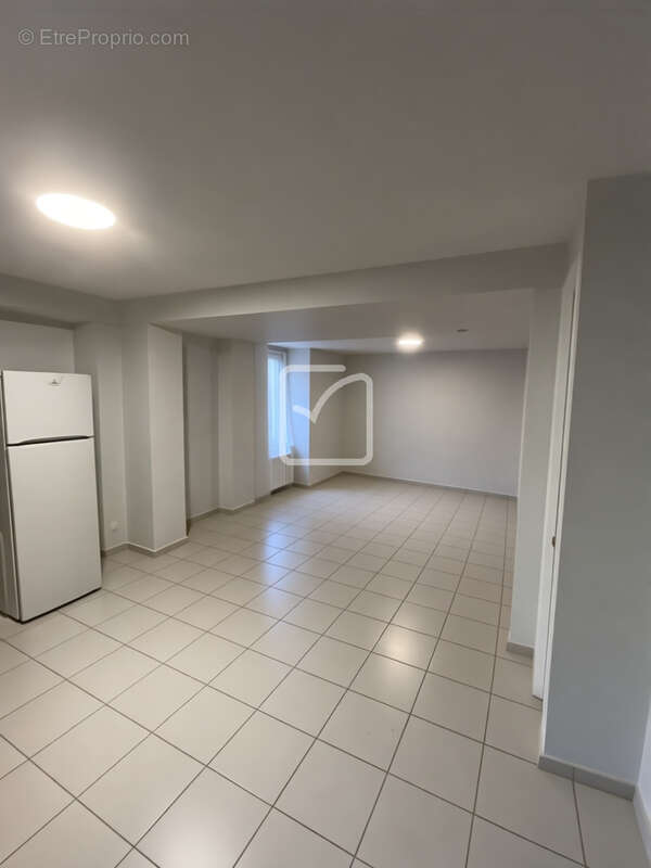 Appartement à OBJAT