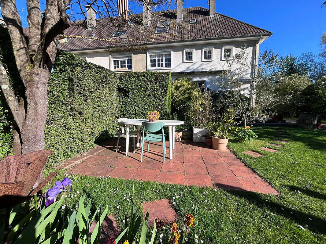 Maison à COQUELLES