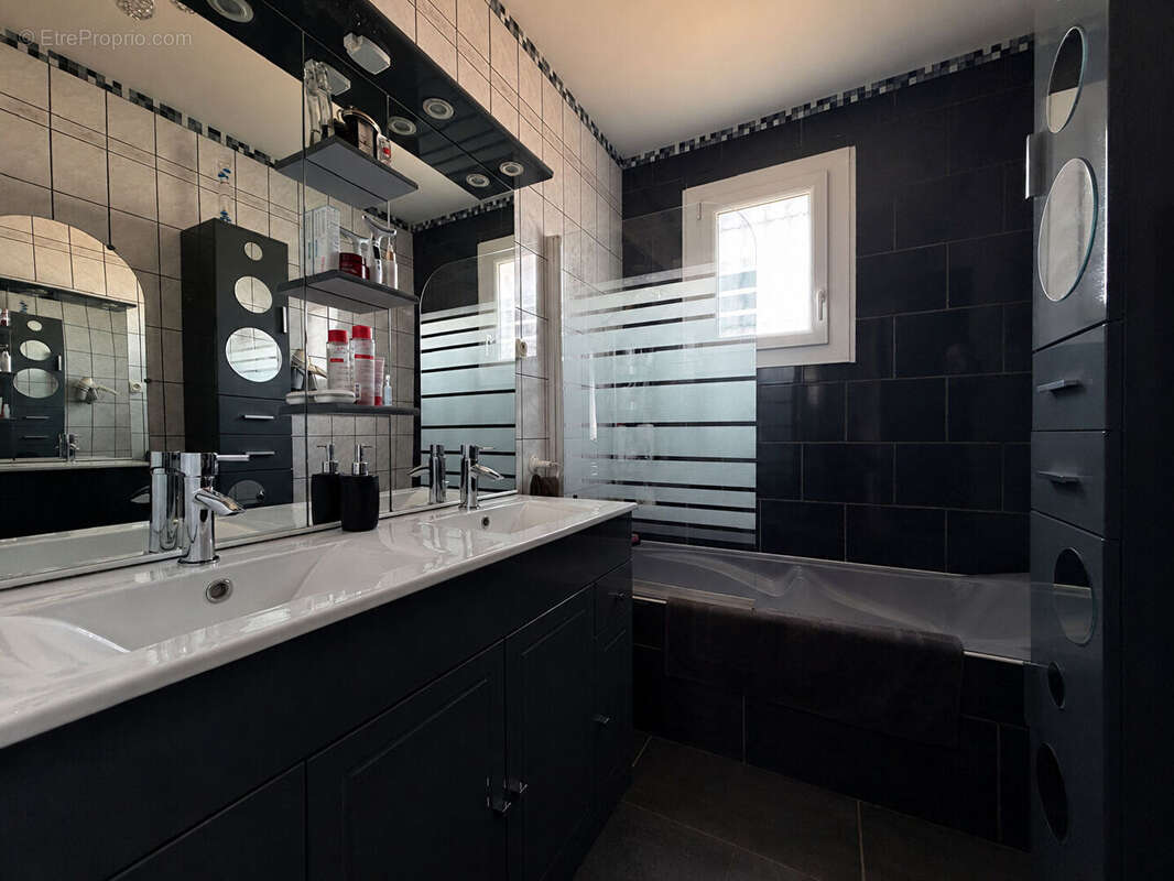 Maison 90m² à saint-sébastien-sur-loire - photo 6