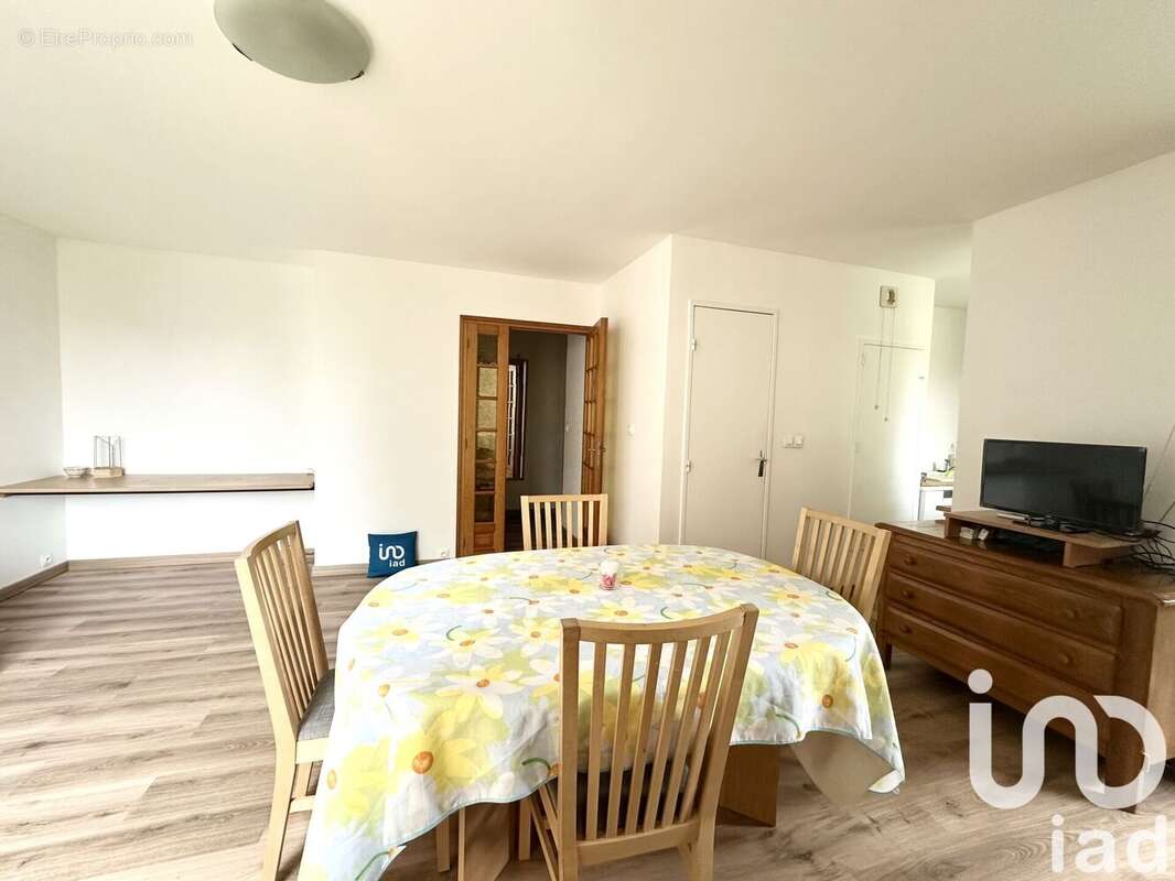 Photo 4 - Appartement à GONESSE