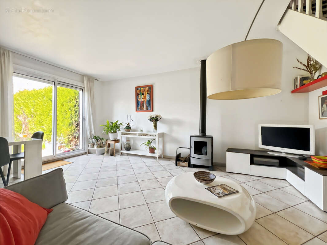Maison à SACLAY
