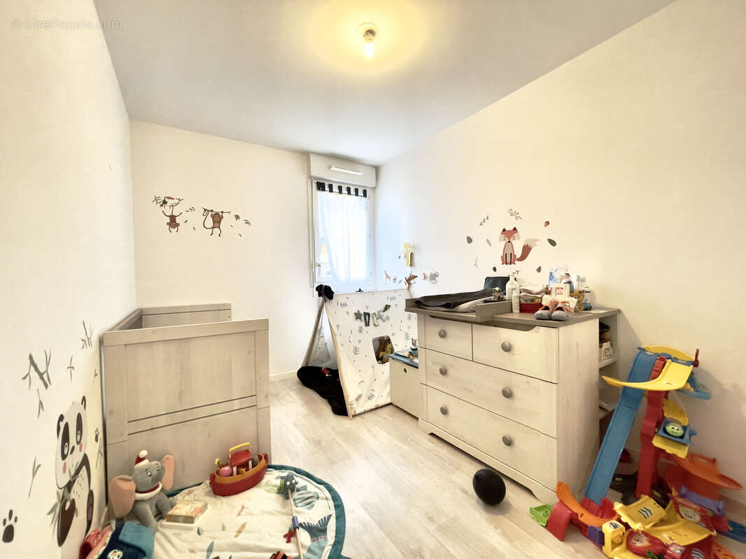 Appartement à HEROUVILLE-SAINT-CLAIR