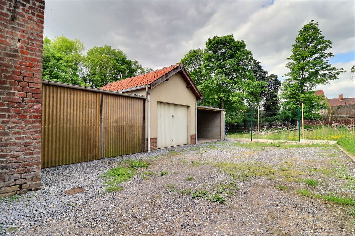 Maison à DOUCHY-LES-MINES