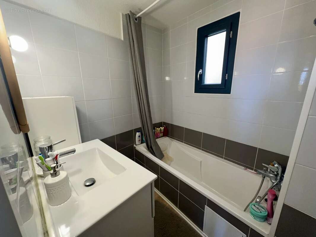 Appartement à PIA