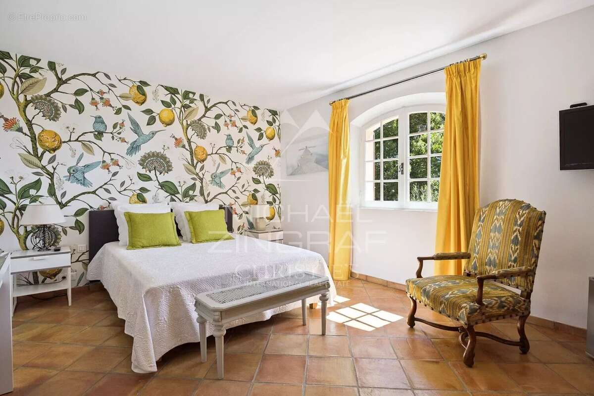 Maison à SPERACEDES