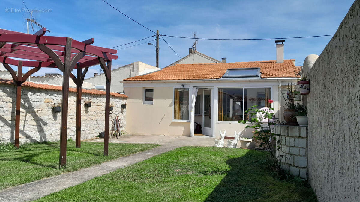 Maison à ROCHEFORT