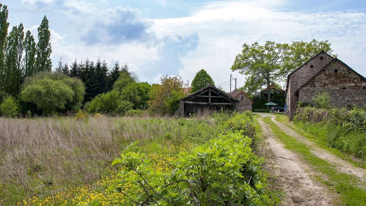 Maison à LE QUARTIER