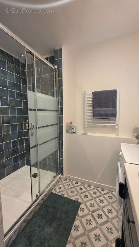 T2 entièrement rénové Une opportunité idéale pour habiter ou investir - photo 7