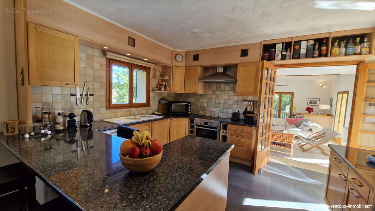 Maison à MALEMORT-DU-COMTAT