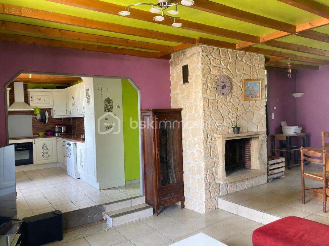 Maison familiale avec sous-sol, terrasse et terrain clos – Giffaumont - photo 5