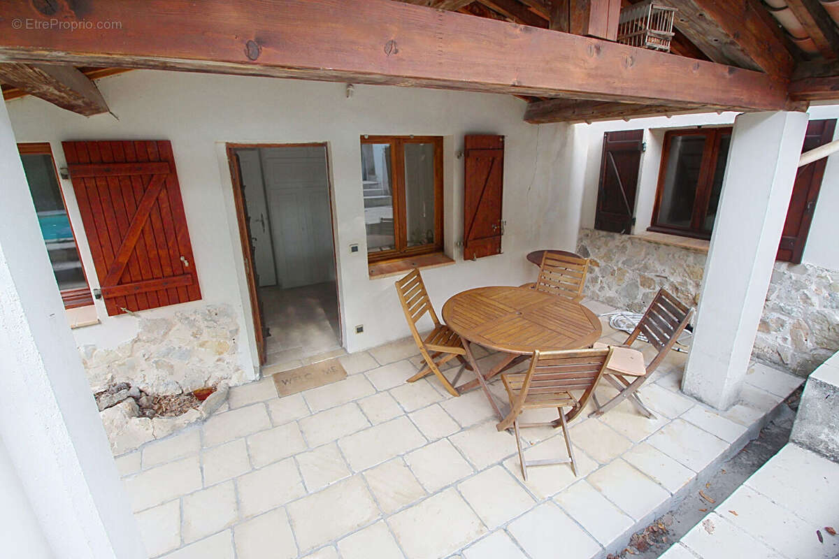 Maison à LORGUES