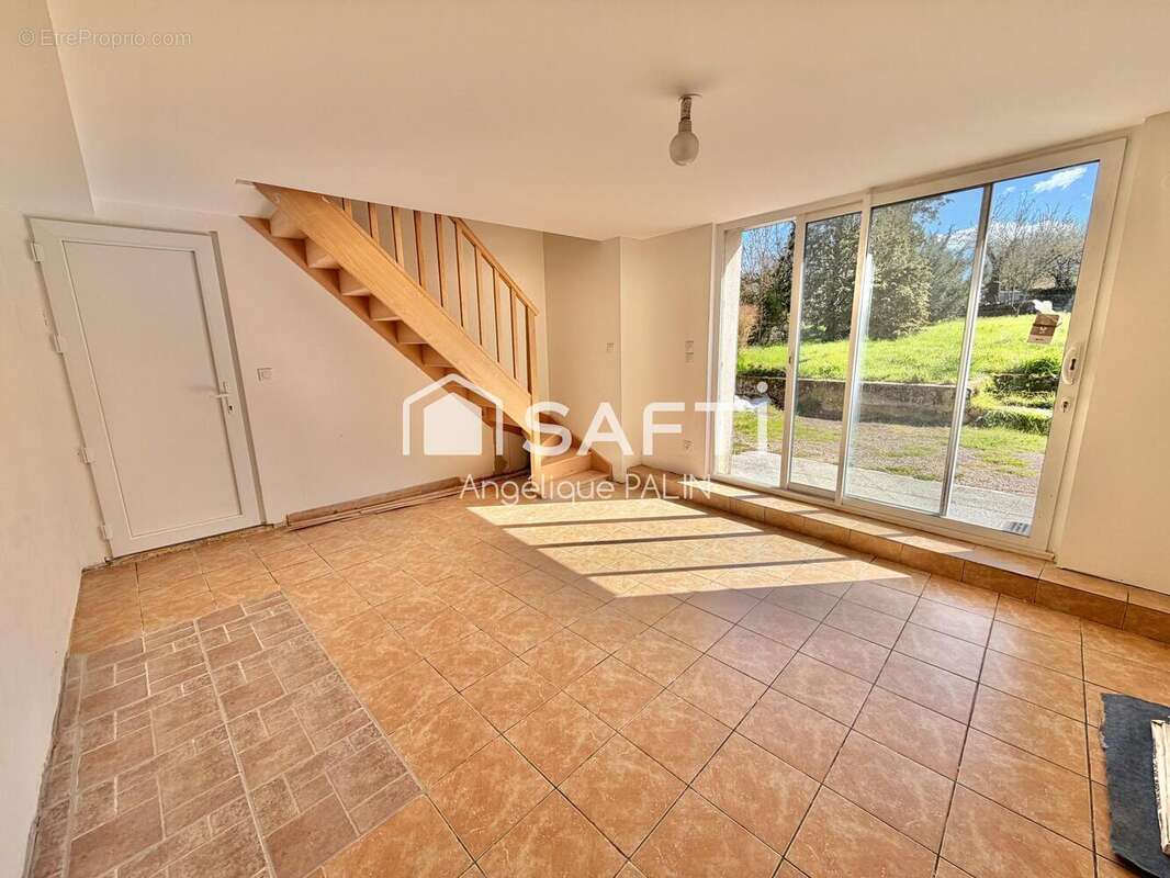 Photo 4 - Maison à LES ISLETTES