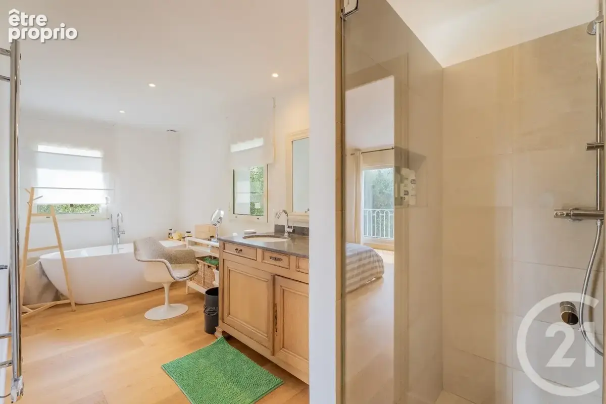 Maison 5 pièces 174 m² à vendre à Nice (06100) - photo 10