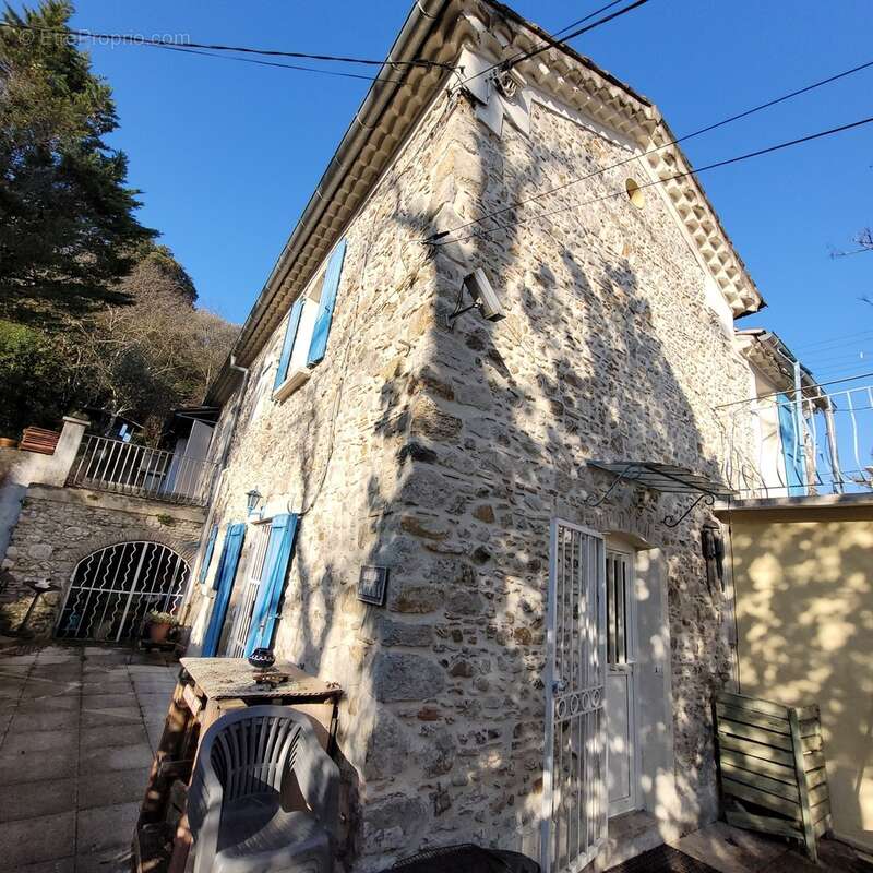Dpt Gard (30), à vendre ALES Menudiere maison en pierre à rénover d'environ 134 m² sur terrain de 2200 m² - photo 4