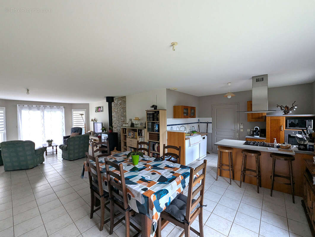 Maison à PONTCHATEAU