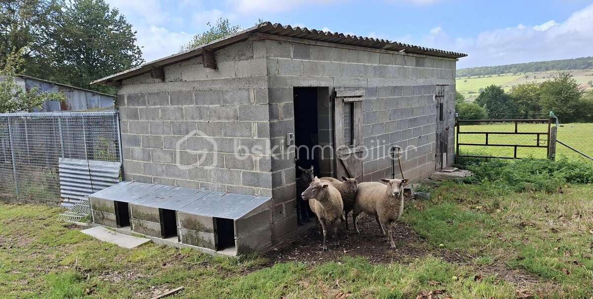 Maison à LANDELLES-ET-COUPIGNY