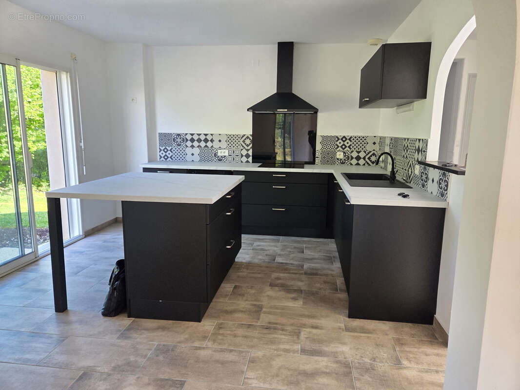 Maison à LE GIROUARD