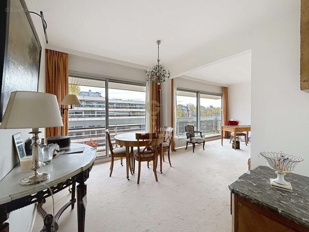 Appartement à CROIX