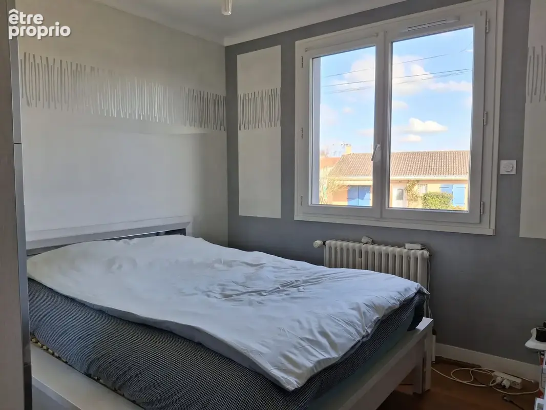 Maison des années 70, sous-sol complet, de 116 m2 habitables, 3 ch, terrain clos & arboré - photo 9