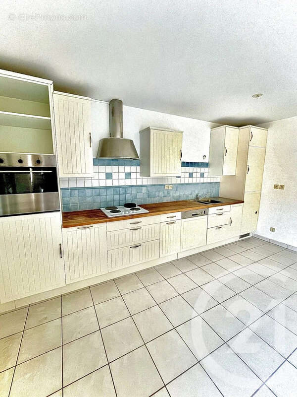 Appartement à VAULX-EN-VELIN