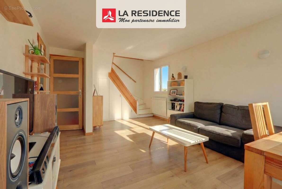 Appartement à TAVERNY