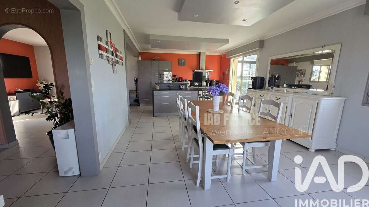 Maison 136 m² à Parce  - photo 7
