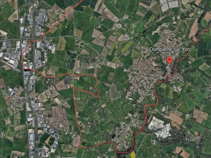 Commerce à DOMPIERRE-SUR-YON