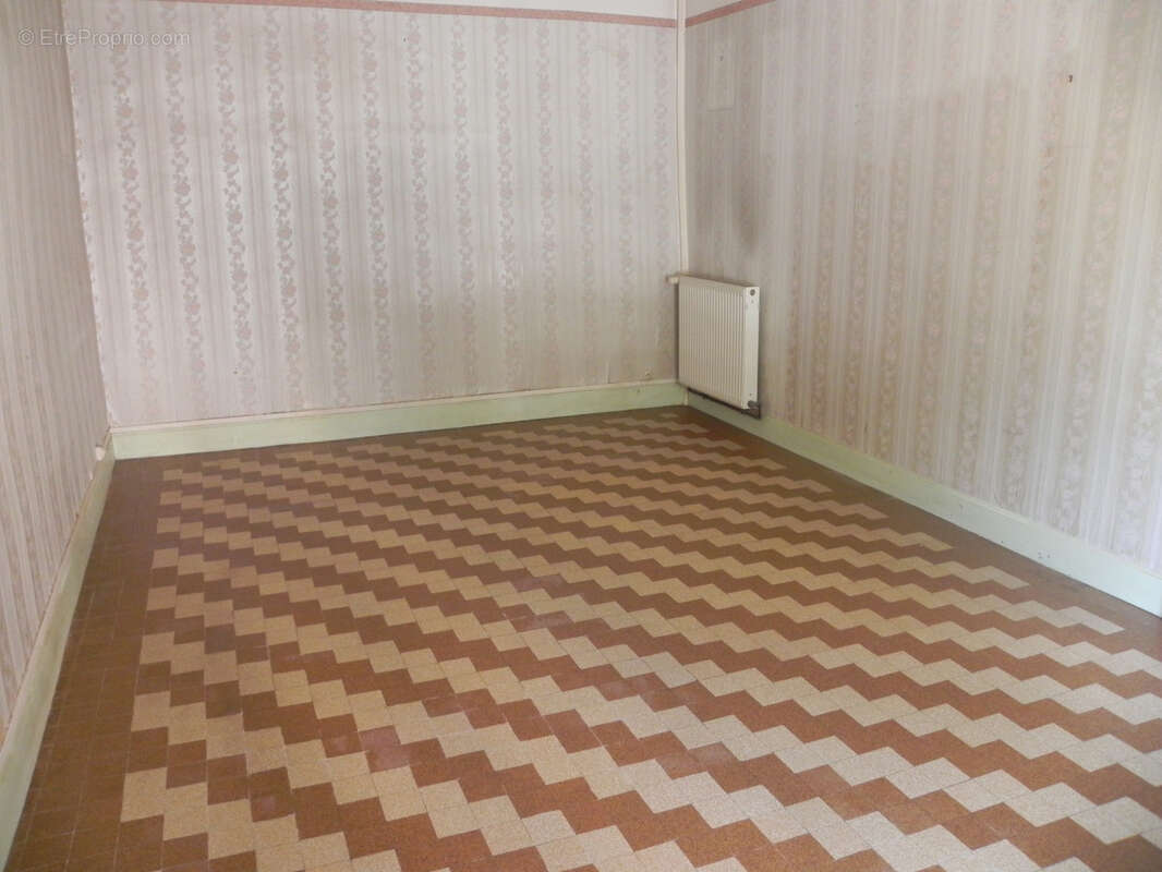 Maison à SENNECEY-LE-GRAND