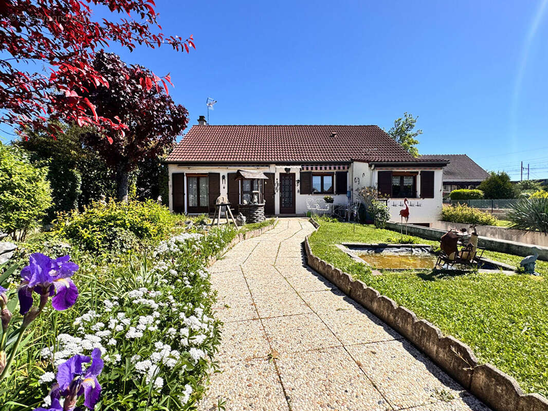 Maison t5 - lonvic parc colombiere - 109.88m² - photo 13