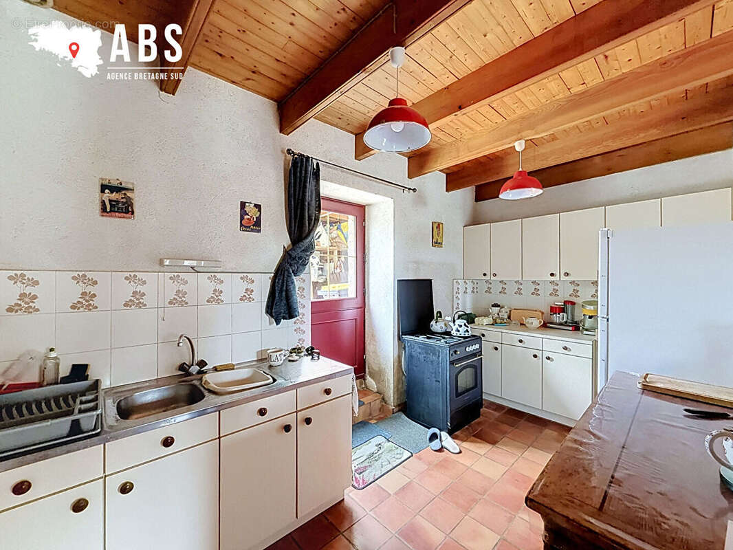 Maison 107 m² à Nivillac  - photo 13