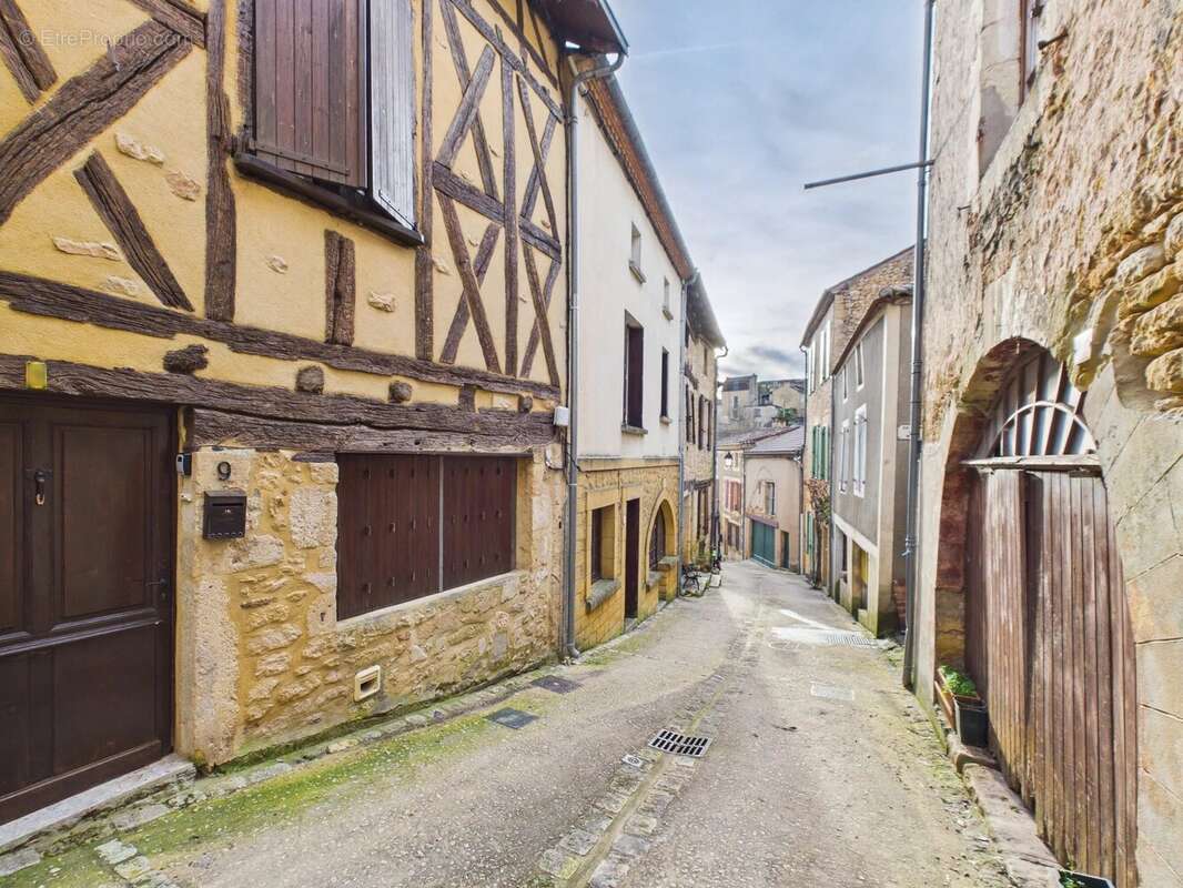 Maison à BELVES
