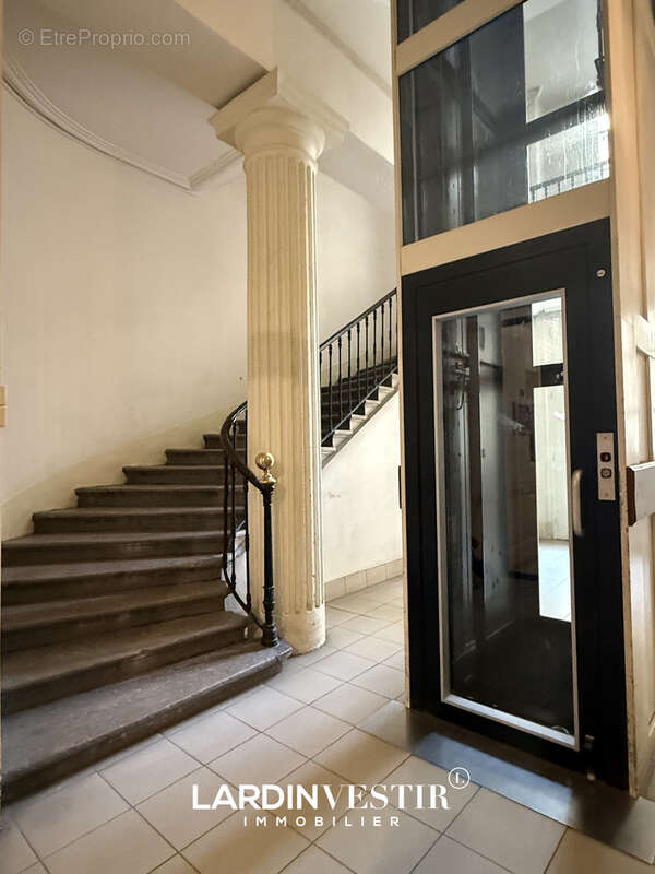 Appartement à LYON-6E