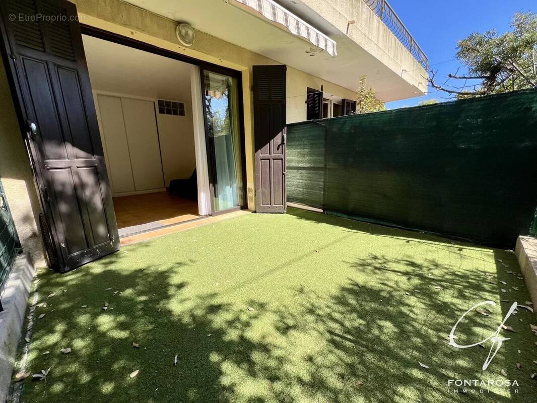 Appartement à FREJUS