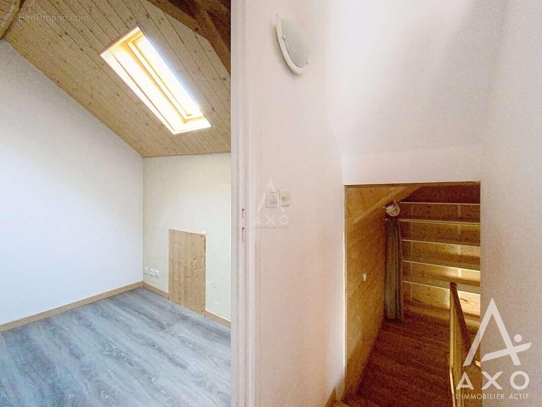 Maison à MENETREOL-SUR-SAULDRE