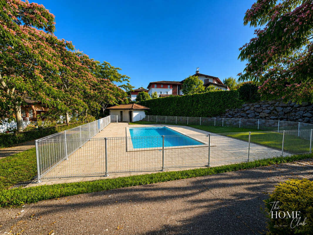 EXCLUSIVITÉ   T2 40 m2 avec piscine   Cambo-les-Bains - photo 12