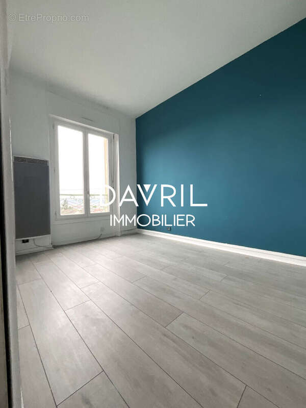 Appartement CHANTELOUP LES VIGNES - 3 pièce(s) - 43 m2 - photo 6